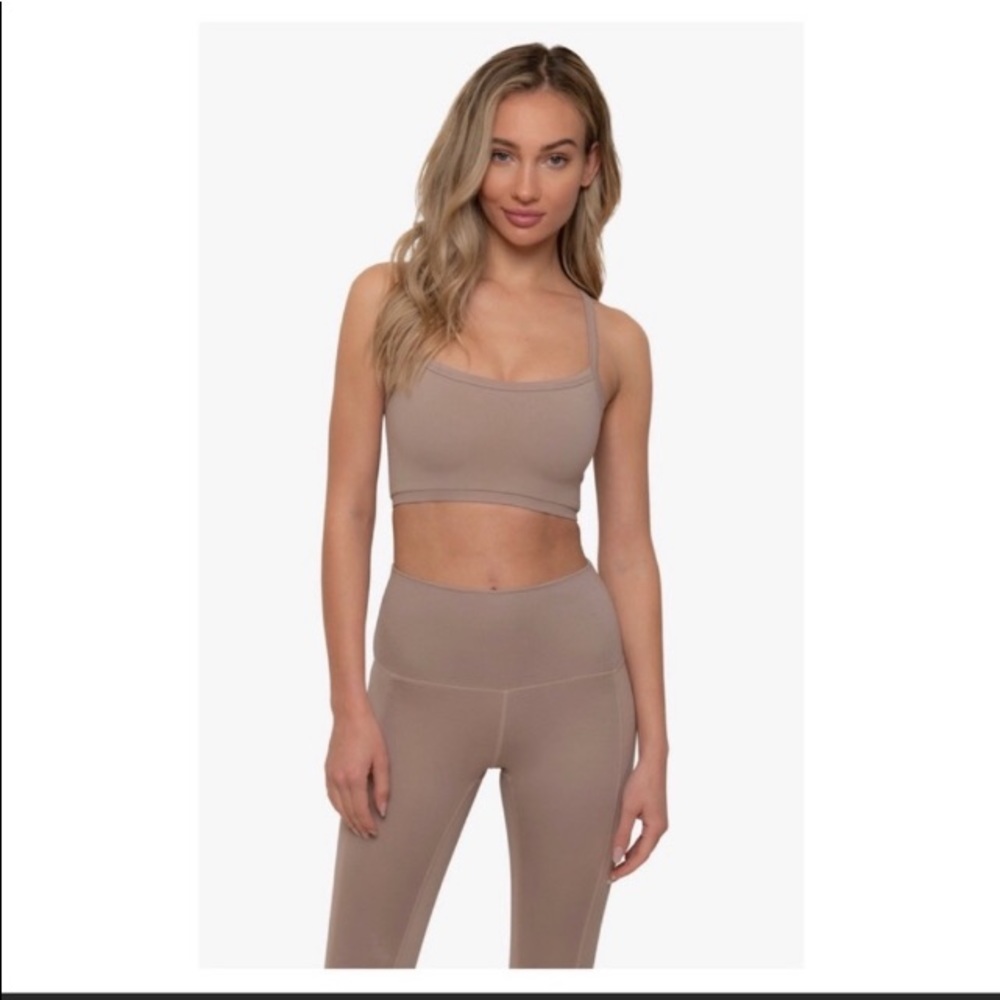 NWOT MORGAN STEWART SPORT SET